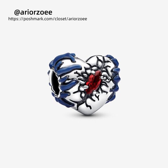 Pandora Stranger Things Glow-in-the-dark Heart Charm|Pendant - Picture 1 of 2